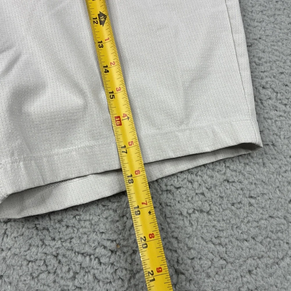 Lululemon Commission Shorts Men's 30 Gray Ripstop Stretch Chino LM7AK8